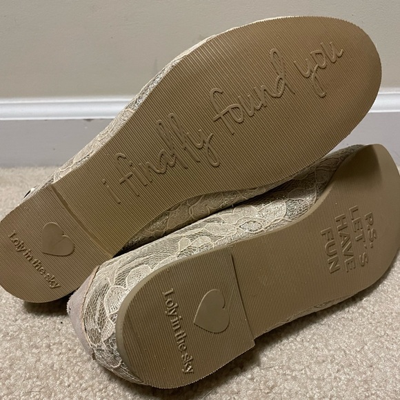 Lily in the sky Just Married Lace Flats - Picture 3 of 3